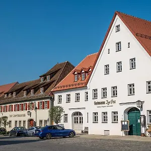 Gasthuis Zum Schwarzen Ross Und Gutmann Zur Post