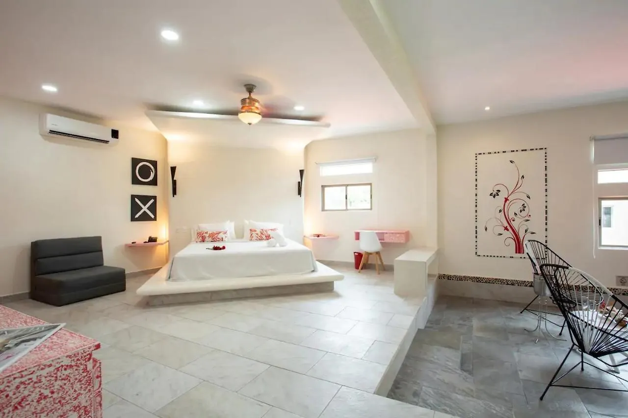 Casa Kaoba Hotel & Suites Los Dos Compadres