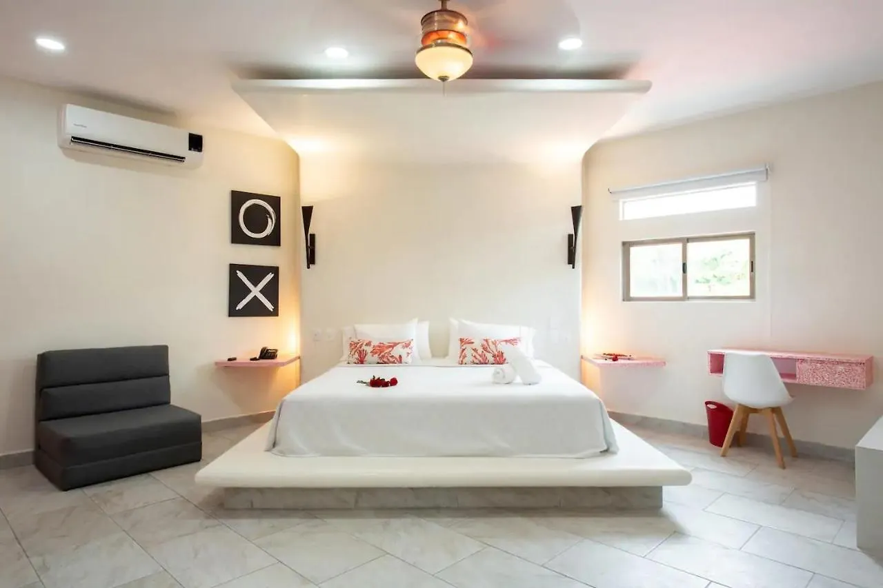 Casa Kaoba Hotel & Suites Playa del Carmen